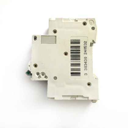 Merlin Gerin Multi9 C45N 24053 B25 25A 25 Amp MCB Circuit Breaker Type B